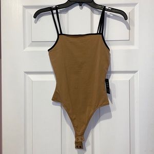 Nwt Express tan and black spaghetti strap bodysuit
